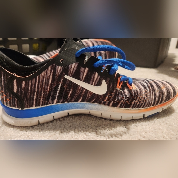 💥2/$25💥 NIKE Free 5.0 TR FIT 4 PRT Running Cross Trainers 629832-006 - Picture 5 of 9